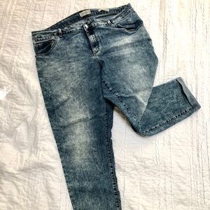 Acid Wash Boyfriend Jeans